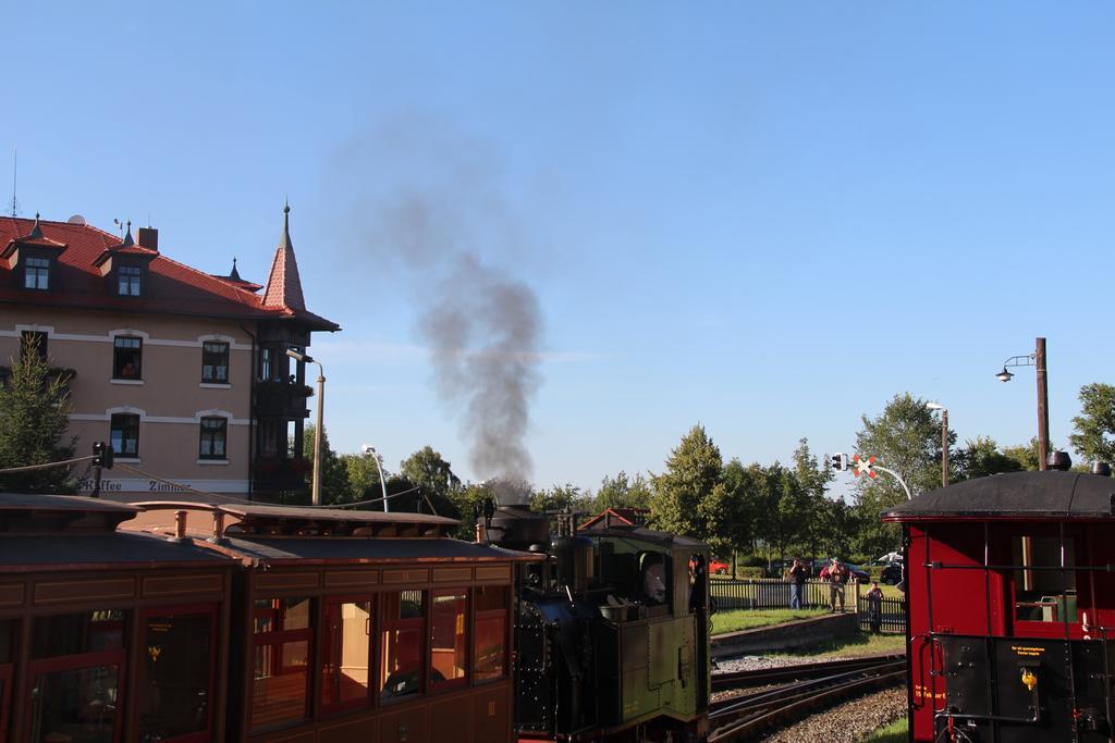 Hotel Bb Bahnhof Bertsdorf Olbersdorf Extérieur photo